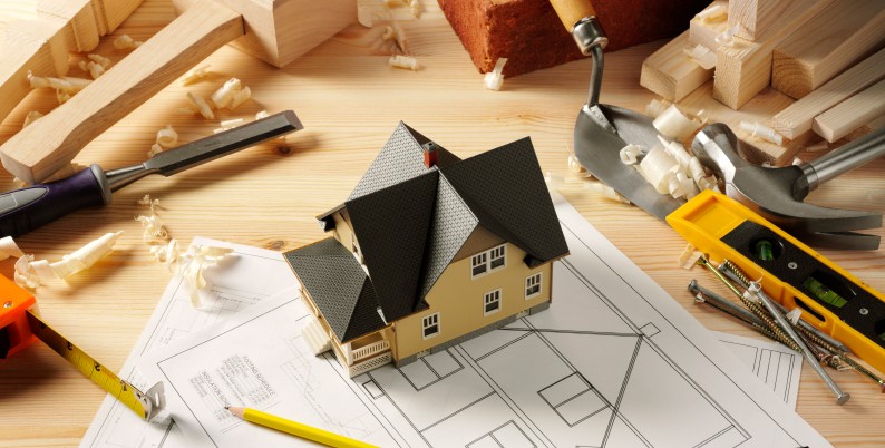hire a home contractor